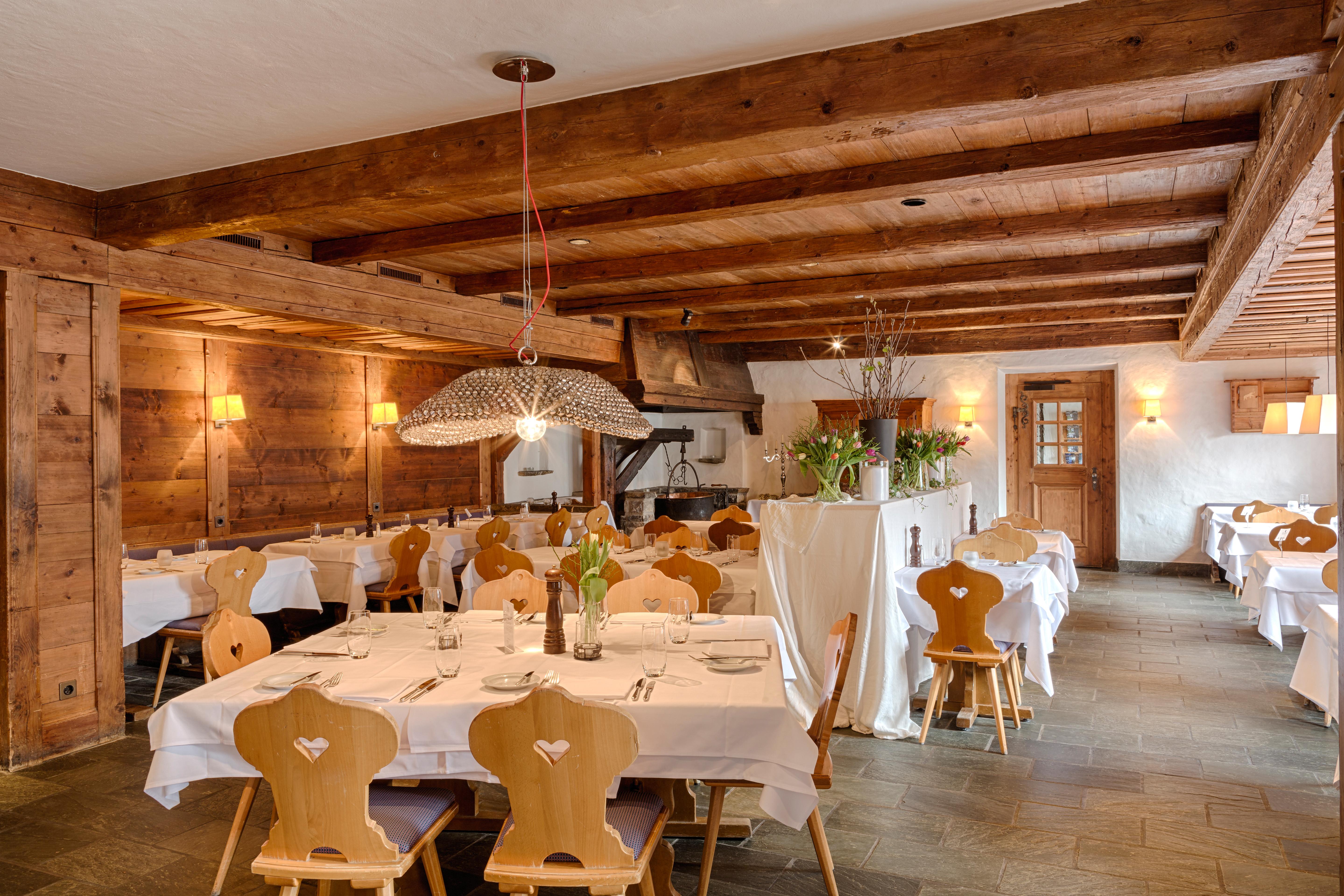 Bernerhof Swiss Quality Hotel Gstaad Bagian luar foto