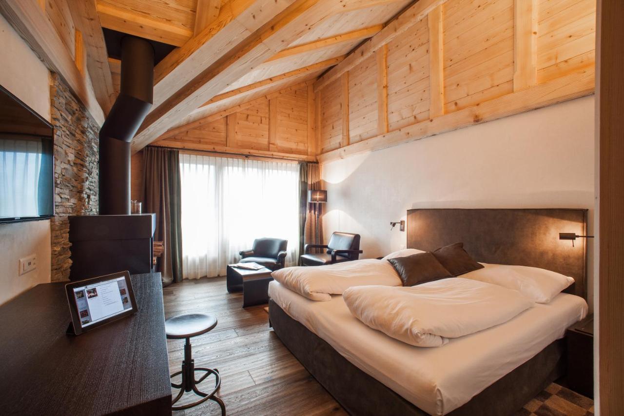 Bernerhof Swiss Quality Hotel Gstaad Bagian luar foto