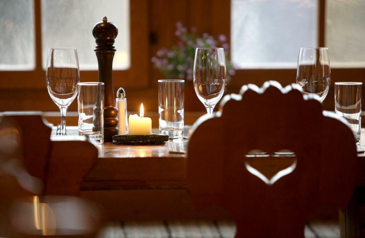 Bernerhof Swiss Quality Hotel Gstaad Bagian luar foto