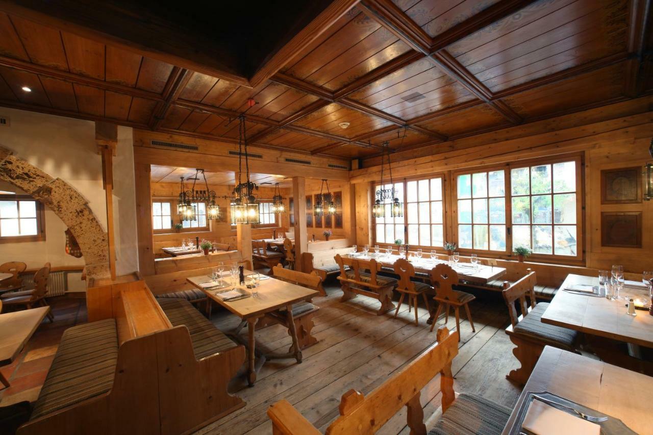 Bernerhof Swiss Quality Hotel Gstaad Bagian luar foto